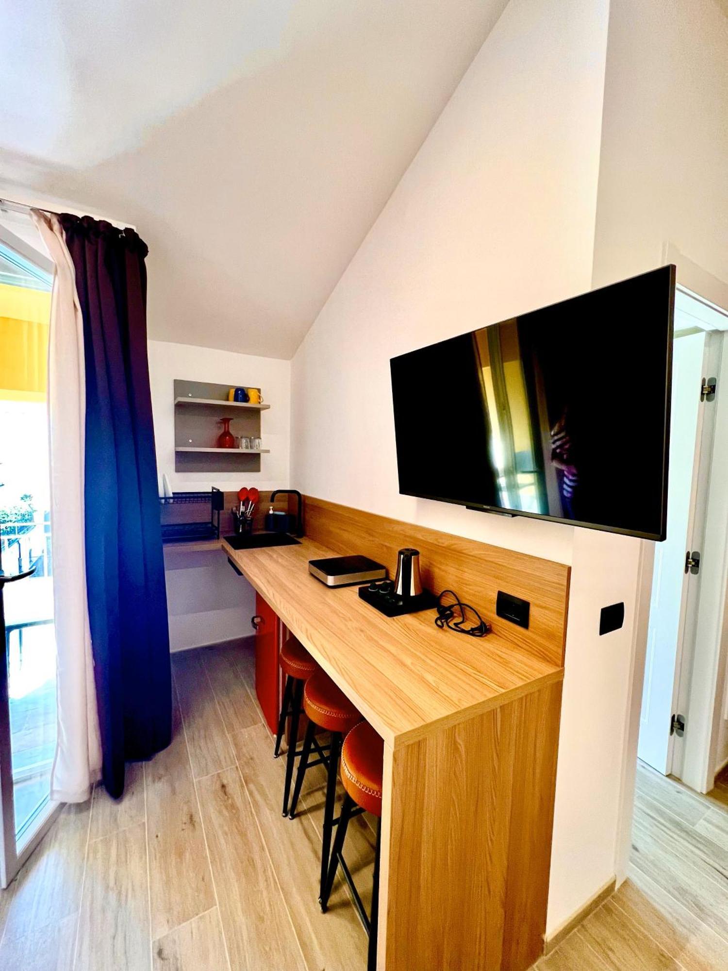 Cinque Terre Hub Suite Art La Spezia Exterior photo